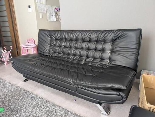 ②ニトリ　ブラック　ソファベッド　Nシールド