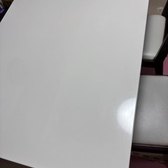即完売した机 3脚イスセットの画像