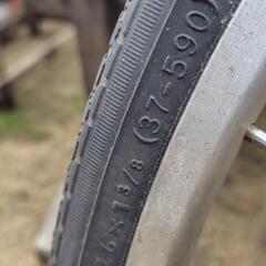 自転車タイヤリムホイール付きの画像