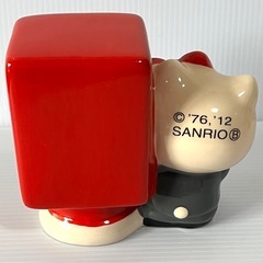 キティちゃん貯金箱の画像