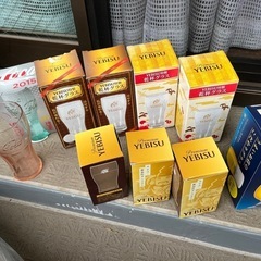 グラスと吊り下げボックスあげます