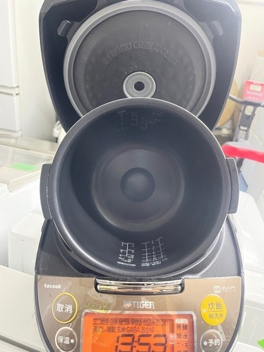 配送可能　保証付き タイガー TIGER IH炊飯ジャー 炊きたて  5.5合炊き ブラウンステンレス JKT-J100