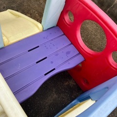 【お話し中】
すべり台の画像