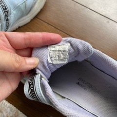 【16日まで】瞬足　女の子　21.5cm スニーカーの画像