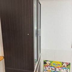 食器棚