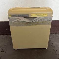 ハンドシュレッダー A4サイズ対応