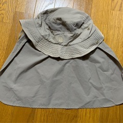 中古品THE NORTH FACE帽子日よけ付き