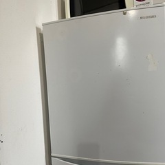 冷蔵庫と電子レンジセット