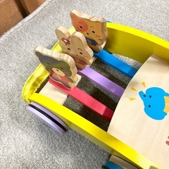 ❣️カタカタ　木製　mite  手押し車❣️の画像