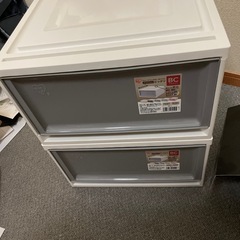 新品衣装ケース二個