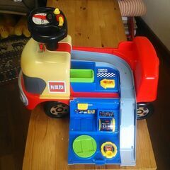 【値下げ】トミカ乗用手押し車の画像