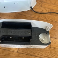 シャープの加湿セラミックファンヒーターHX-H120-Wです。の画像