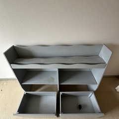 子供用　本棚　おもちゃ棚
