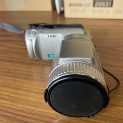 ジャンク市場　SONY DSC-F505 ジャンク品