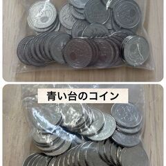 【中古】ガチャガチャ本体　2台（バラ売り可）の画像