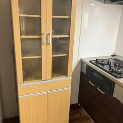 食器棚　無料