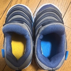 ナイキ　ダイナモフリー TD 12センチの画像