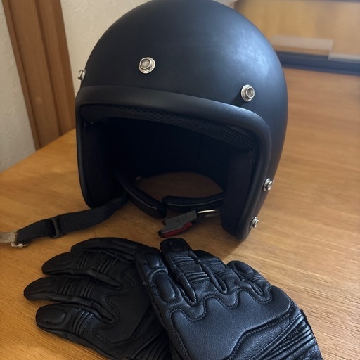 sr400カスタム車　ヘルメット手袋付