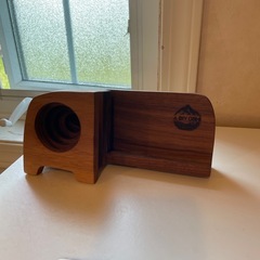 木製スピーカーの画像