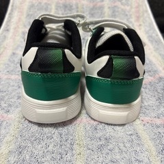 新品★スニーカー★20cmの画像