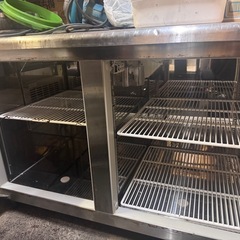 中古　ダイワ冷機　横150 高さ82 奥行き75　台下　冷凍冷蔵庫の画像