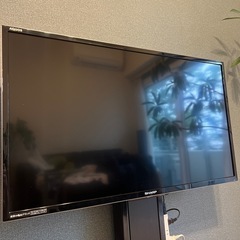 AQUOS 40型  LC-40F5 スタンド付きの画像