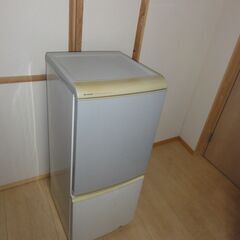 ◇ 冷蔵庫　0円　近郊なら配達可　引き渡し限定　古い　◇