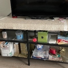 テレビとテレビ台セットの画像