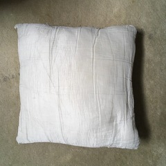 中古 クッションの中身　35x35cm