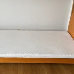 木製インテリアベット　マット付き　傷無し　状態良好