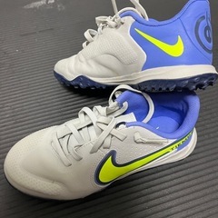 サッカートレーニングシューズの画像