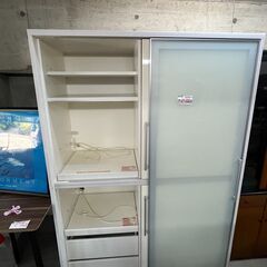 リサイクルショップどりーむ天保山店　No2317 キッチンボード　食器棚　便利品　超大型　オシャレ　中身を隠せるスライドドア付きの画像