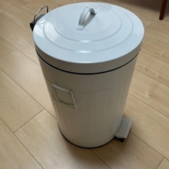 ゴミ箱 ホワイト