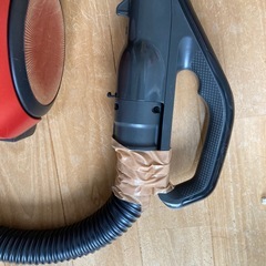 パナソニック　サイクロン式掃除機の画像