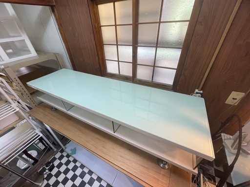 【リサイクルサービス八光】幅160㎝　エナメルホワイト　ガラス天板テレビボード　65型まで対応