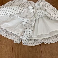 100円。女の子キュロットスカート　80cmの画像