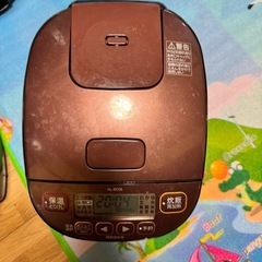 炊飯器の画像