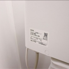 TOTO◆ウォシュレット一体形便器◆GG-J2◆手洗別付◆2021年製◆リモコン付◆展示場引上品◆水通し無◆TCF942R型+CS373B他♦️リモデル配管付
の画像