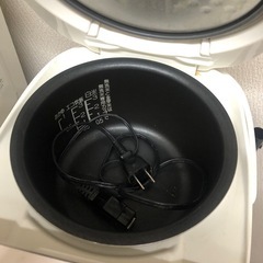 炊飯器の画像