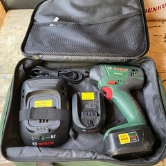 BOSCH 18V インパクトドライバー 動作確認済みですがジャ...