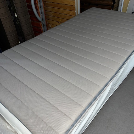 エアウィーヴ　中古　シングルサイズ