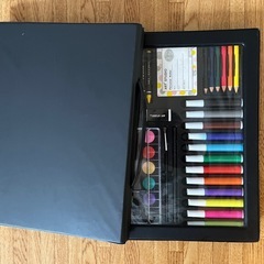 絵の具セットの画像