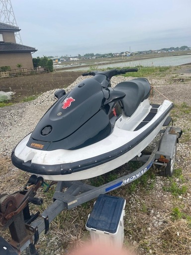 ジェットスキー