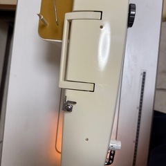 ベビーロックの職業用ミシン 「コンパニオン5300 作業台 フットペダル  の画像