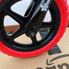 西松屋　ブレーキ付きキックバイクの画像