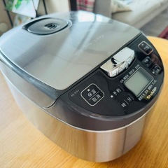 炊飯器　
