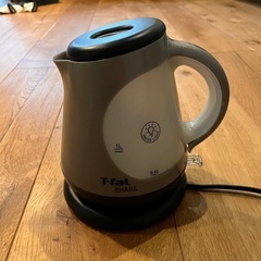 ティファール電気ケトルの画像