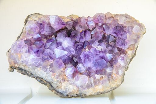 アメジスト/紫水晶 豚ぶたブタ 天然石パーツ 天然石ビーズ