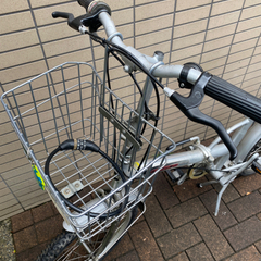 ジャイアント　折り畳み自転車　アルミ　の画像