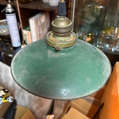 古い　ホーロー　ペンダントライトの画像